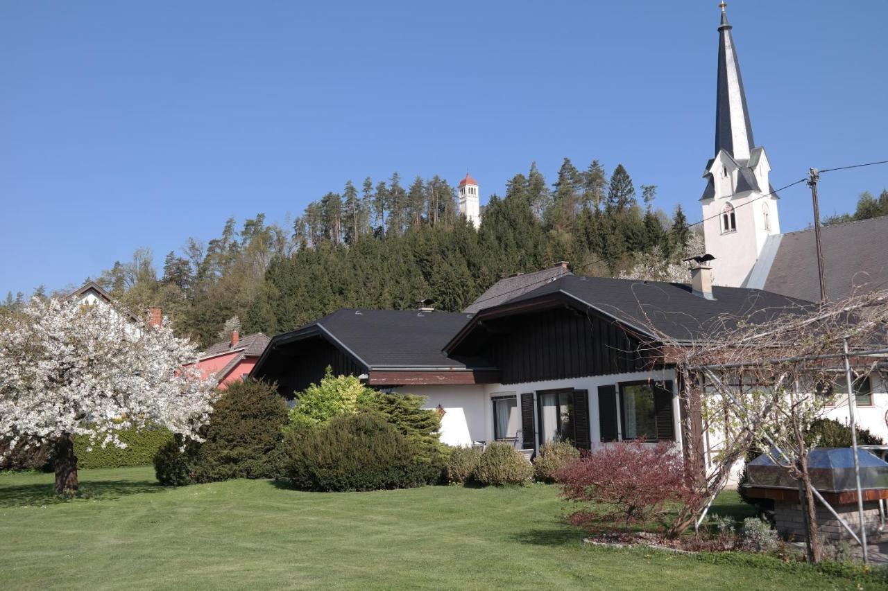 V Gemuetliches Gartenhaus Smihel nad Pliberkom Exterior foto