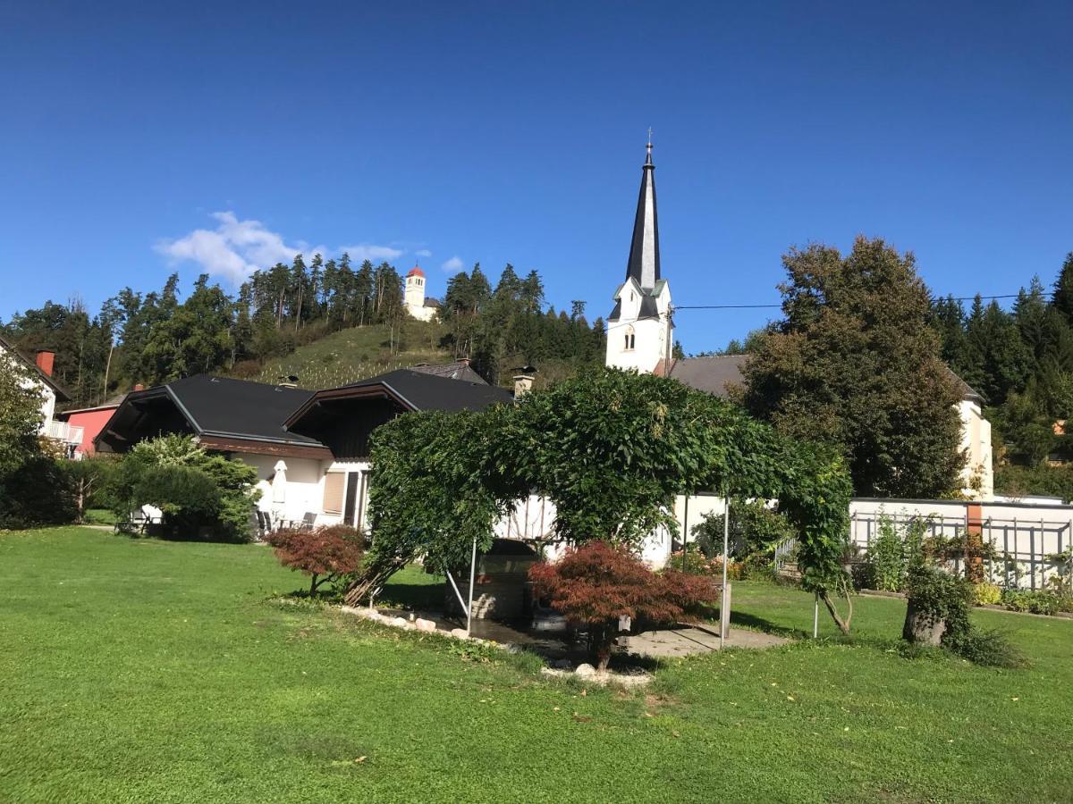 V Gemuetliches Gartenhaus Smihel nad Pliberkom Exterior foto
